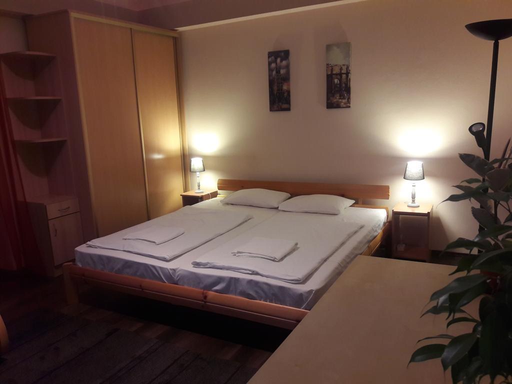 Home Apartman Debrecen Eksteriør billede