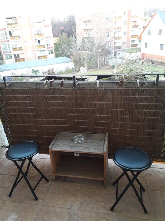 Home Apartman Debrecen Eksteriør billede