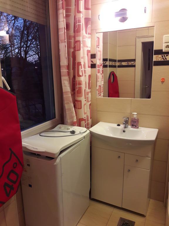 Home Apartman Debrecen Eksteriør billede